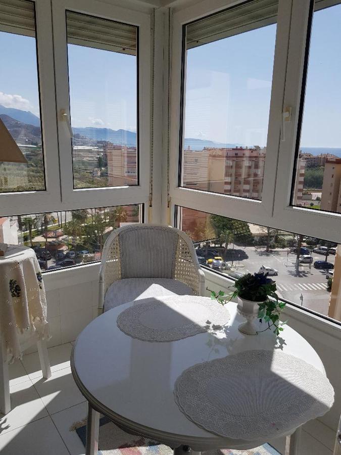 Luxury Studio Apartment 2 Night Minimum Stay Until June 31St!! Торрокс Екстер'єр фото